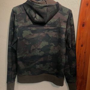 Oakley Tops - Women’s oakley camouflage hoodie Oakley Tops - Women’s oakley camouflage hoodie